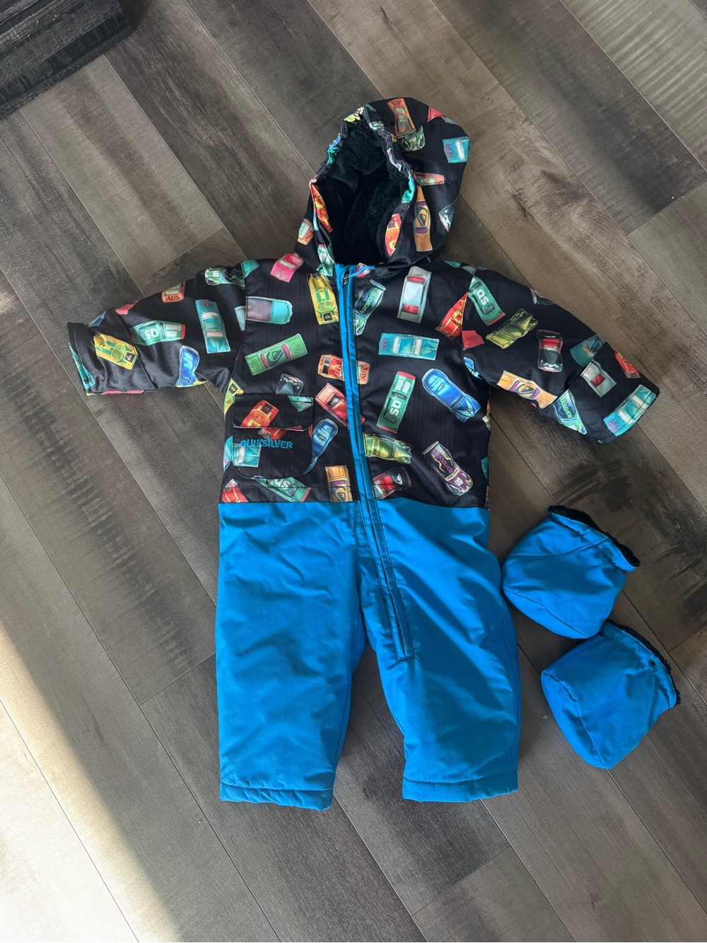 Quiksilver Utility Baby Snowsuit – Cars – 6M